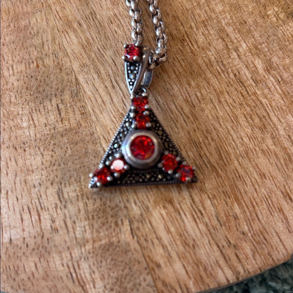 Triangular pendant 925 sterling silver with 10” chain